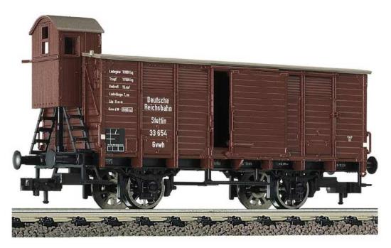 Covered goods car with brakeman?s cabin type Gvwh 'Stettin'<br /><a href='images/pictures/Fleischmann/5360.jpg' target='_blank'>Full size image</a>